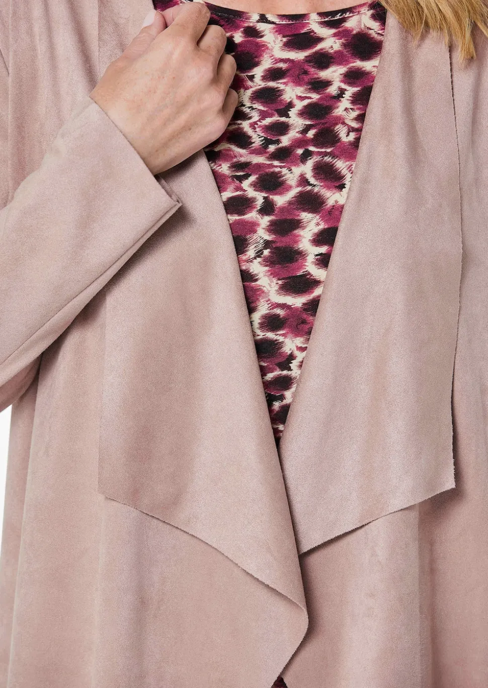 Jacke in Velours-Optik mit Wasserfallkragen