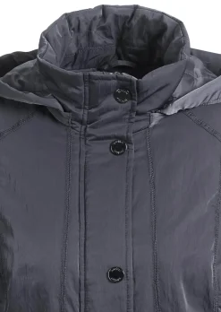 Jacke mit Kapuze in dezenter Crashstruktur