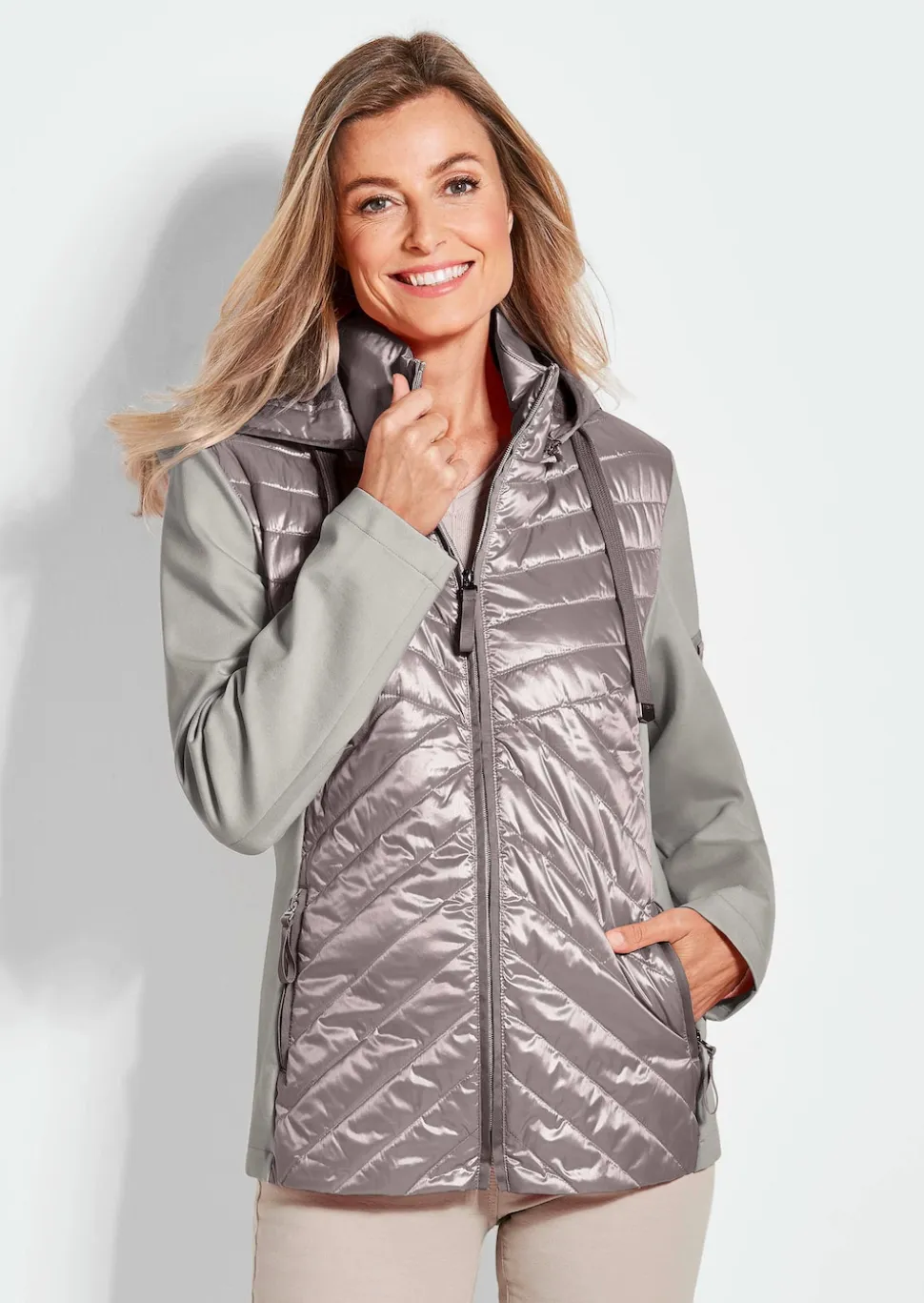 Jacke mit Stehkragen