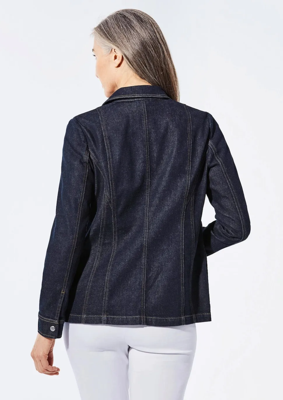 Jeansjacke mit sportlichen Details