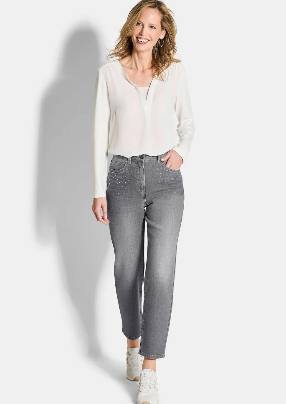 Jeans SARA mit Glitzersteinchen