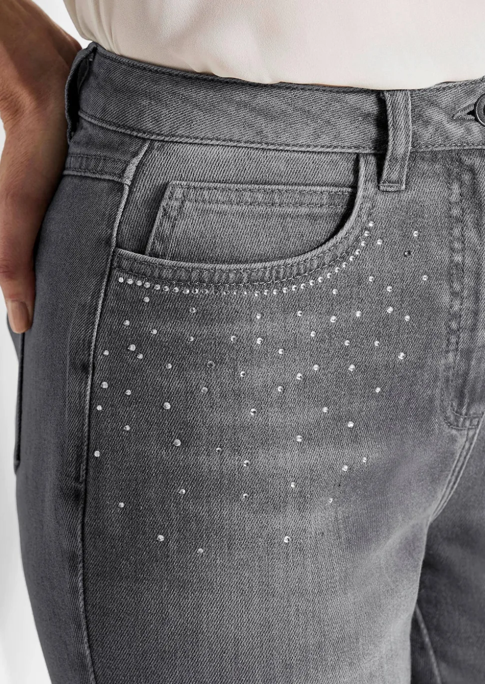 Jeans SARA mit Glitzersteinchen