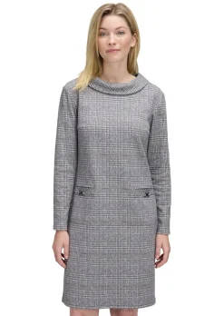 Jerseykleid aus Karo-Jacquard