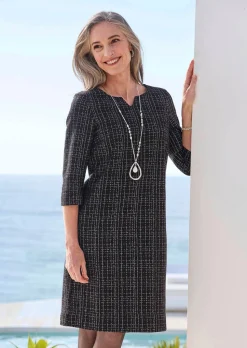 Jerseykleid in Tweed-Optik mit feinem Glanz