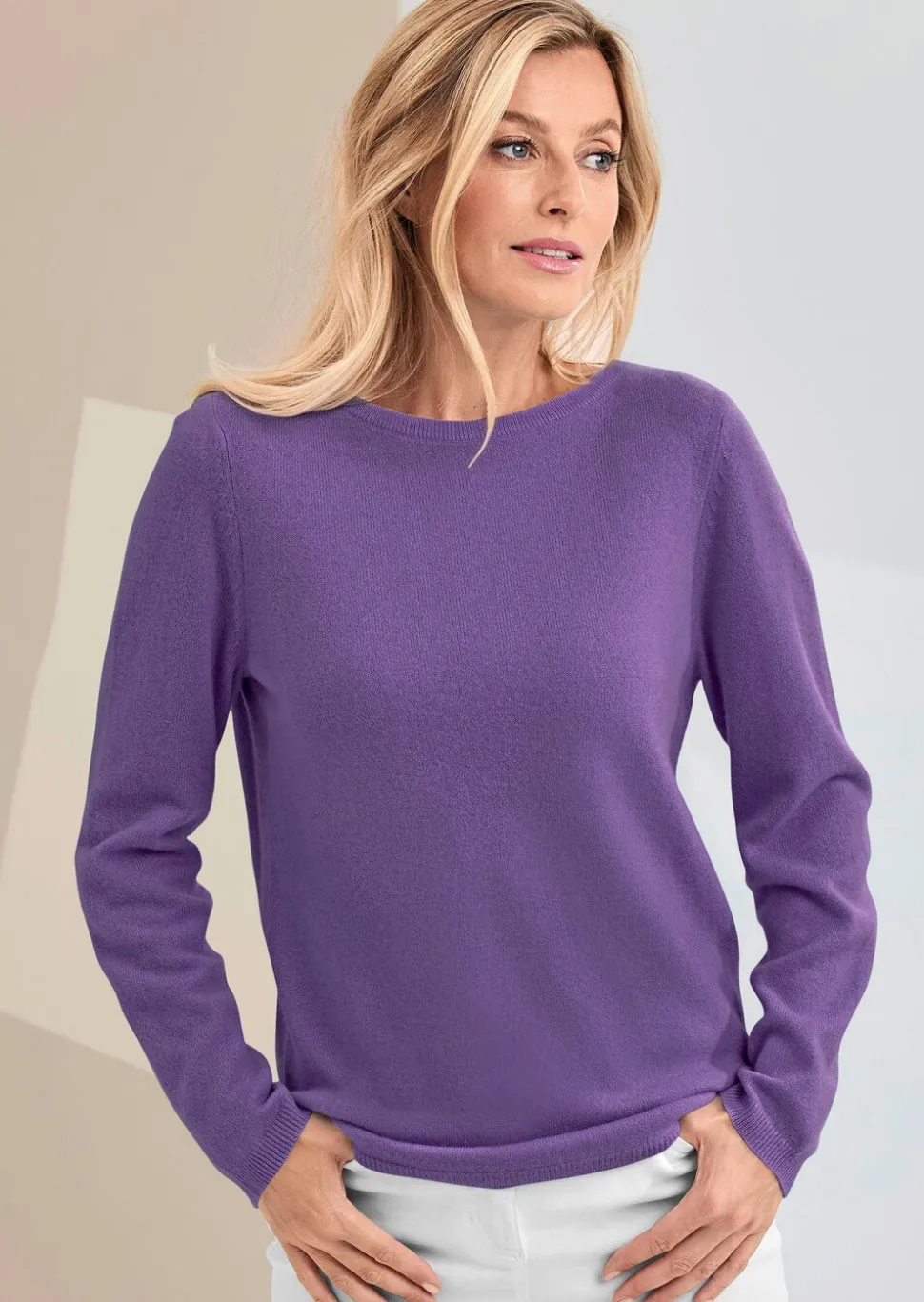 Kaschmirpullover mit U-Boot Ausschnitt