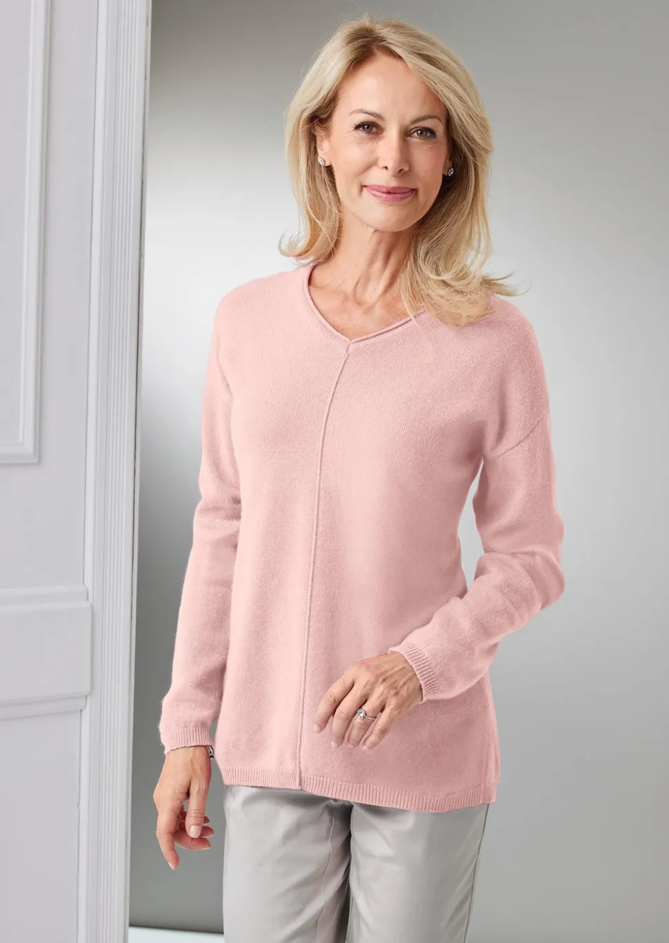 Kaschmirpullover mit V-Ausschnitt