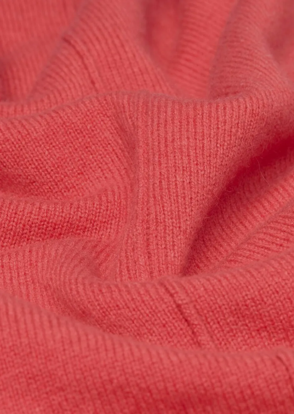 Kaschmirpullover mit V-Ausschnitt