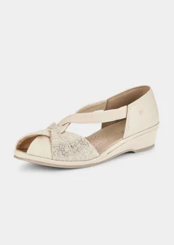 Klassische Sandalen aus Leder