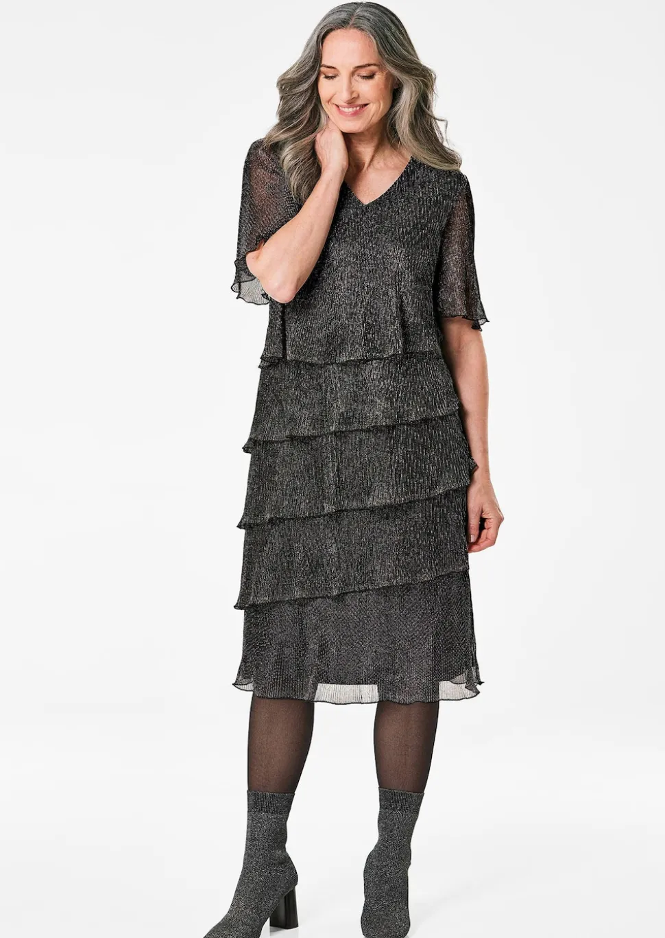 Kleid aus glänzendem Plissée