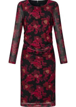 Kleid aus weichem Mesh