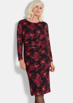 Kleid aus weichem Mesh