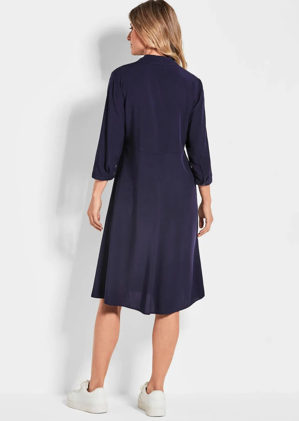 Kleid in Hemdblusenform