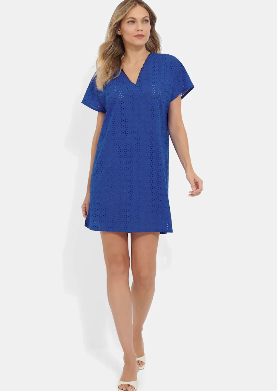Kleid mit Lochstickerei aus reiner Baumwolle