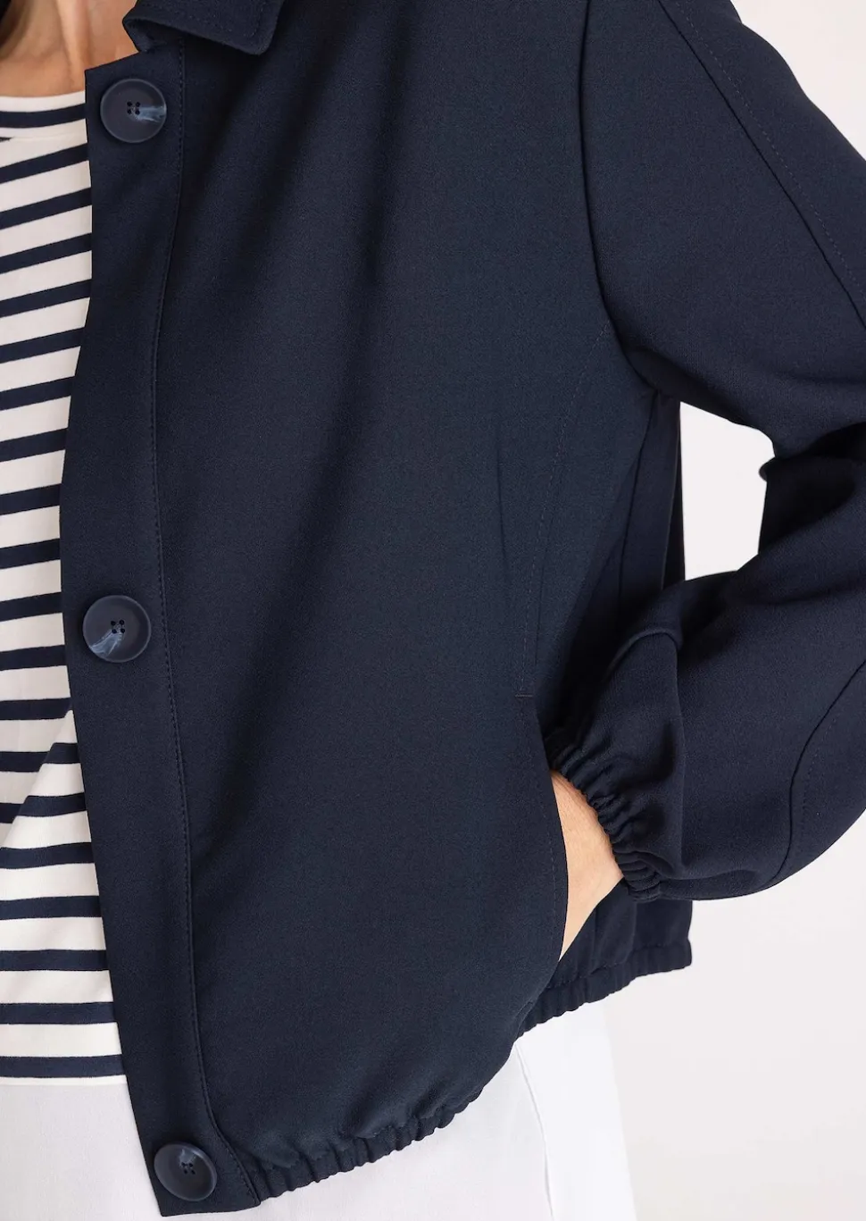 Kurzer Blouson mit Gummibündchen