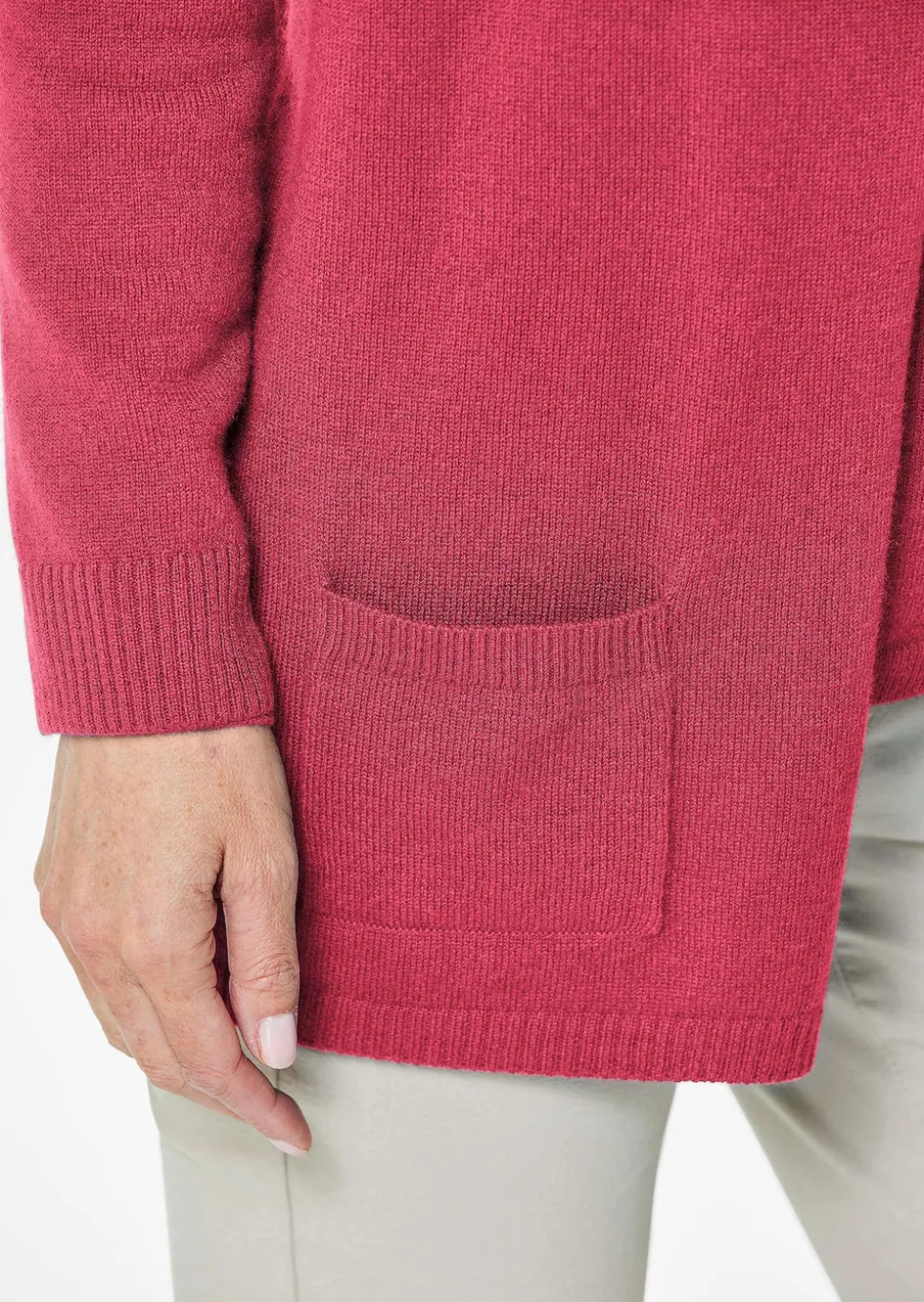 Kuschelweiche Kaschmir-Strickjacke