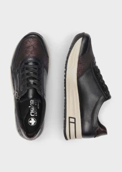 Leichter Sneaker mit Reißverschluss