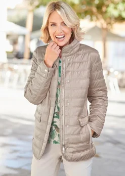 Leichte Steppjacke mit vielen Details