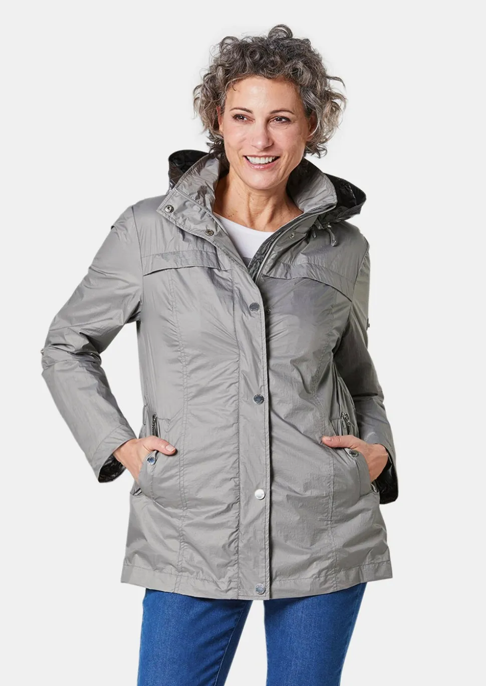 Leichtjacke mit vielen Details