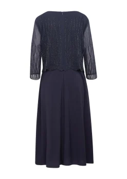 Mit Perlen besetztes Kleid