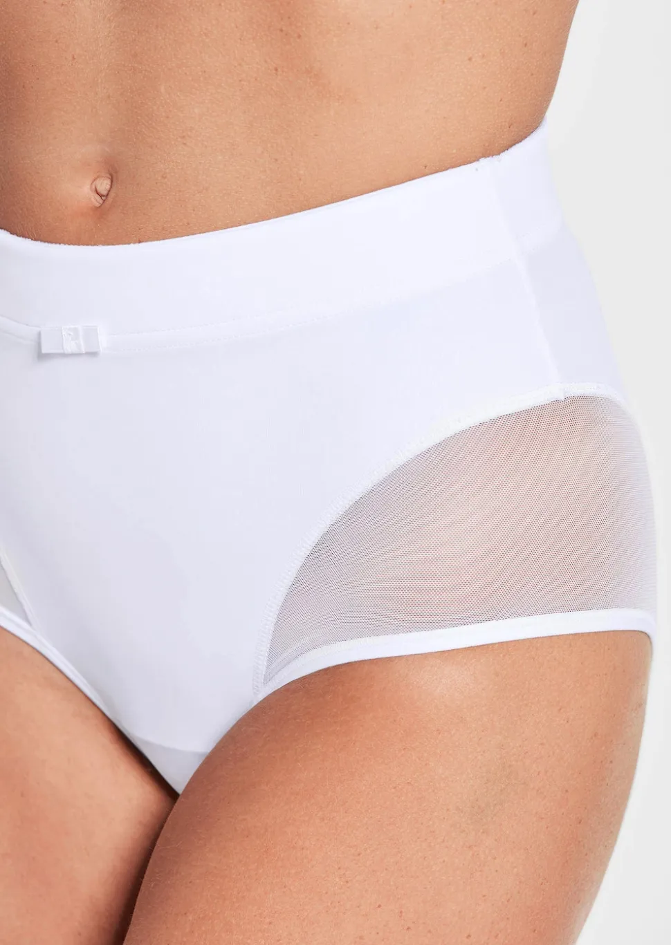 Panty mit Shaping-Effekt