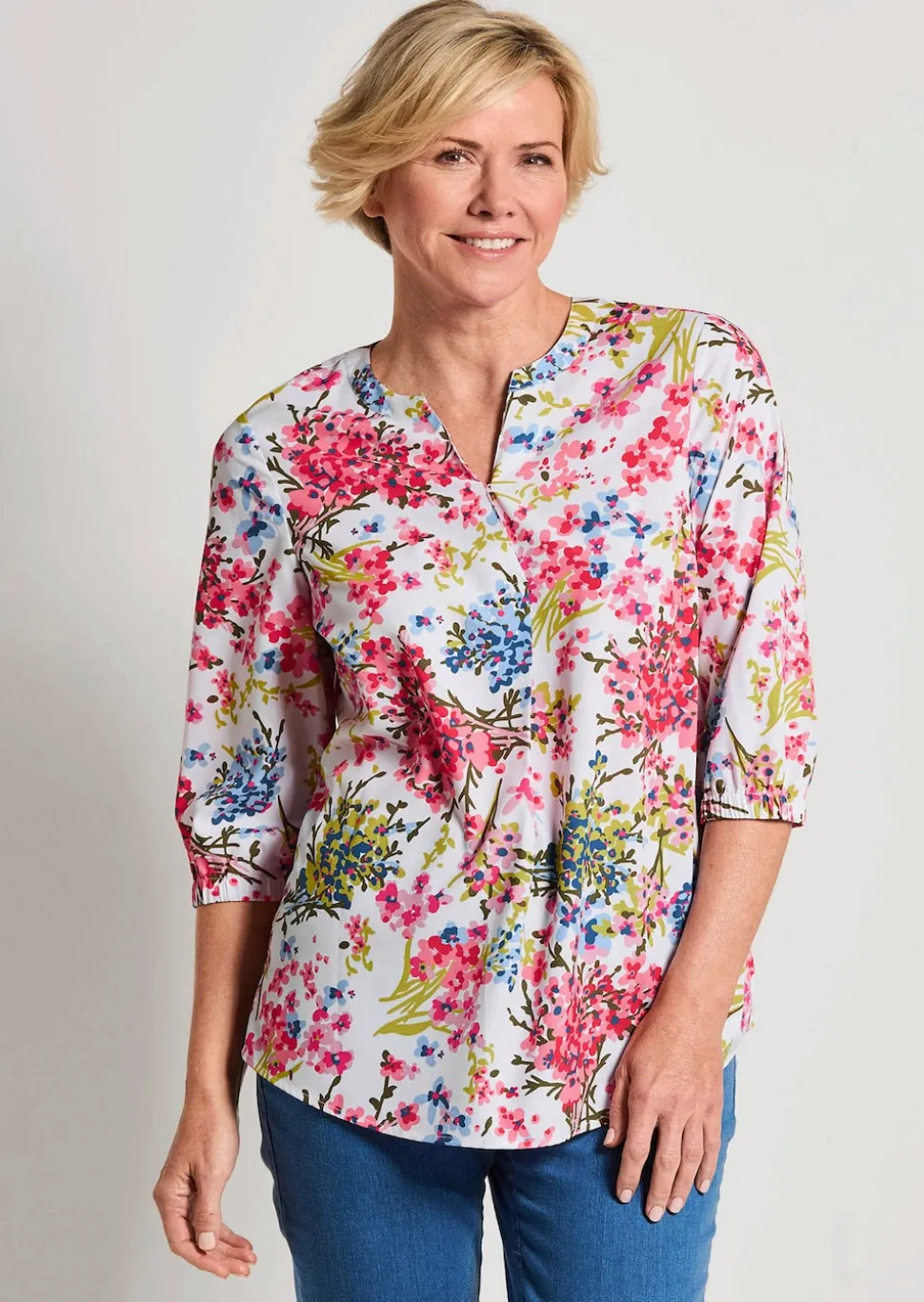 Pflegeleichte Bluse mit Blumenmuster