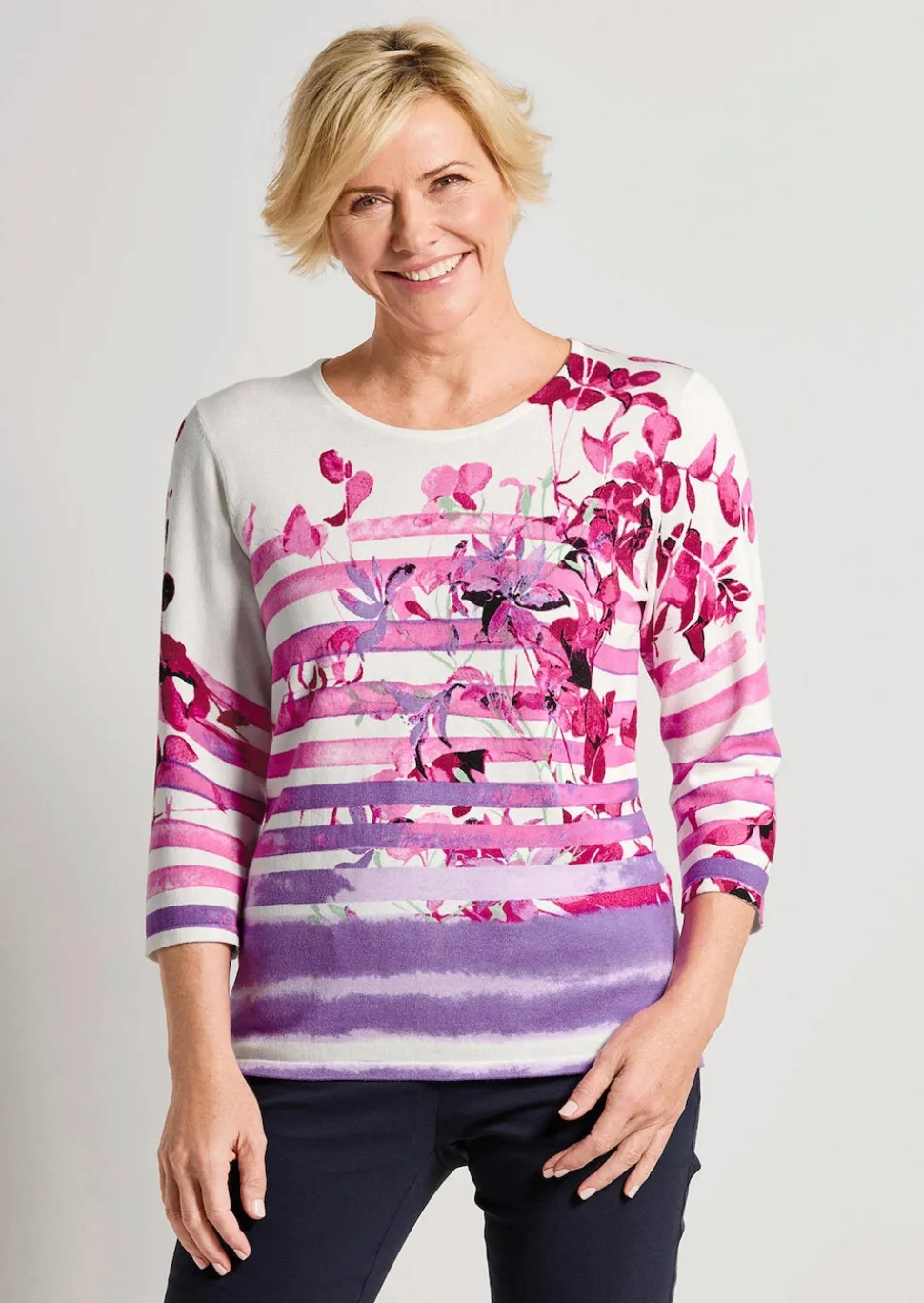 Pflegeleichter Pullover mit U-Boot-Ausschnitt
