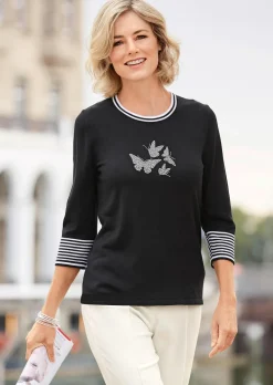 Pullover mit femininem Motiv