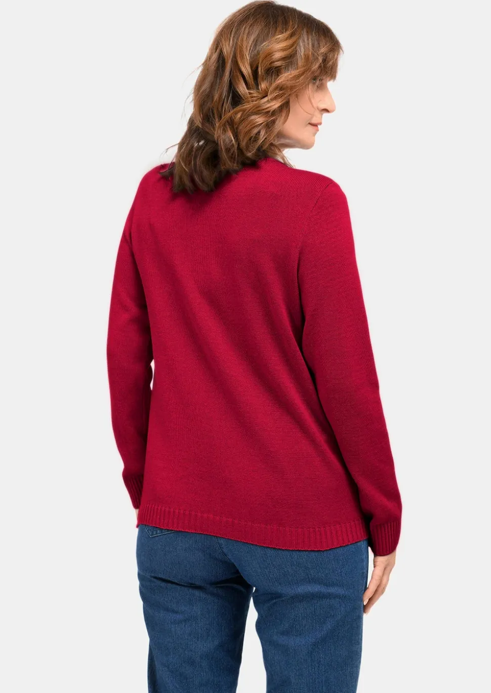 Pullover mit streckendem Zopfmuster