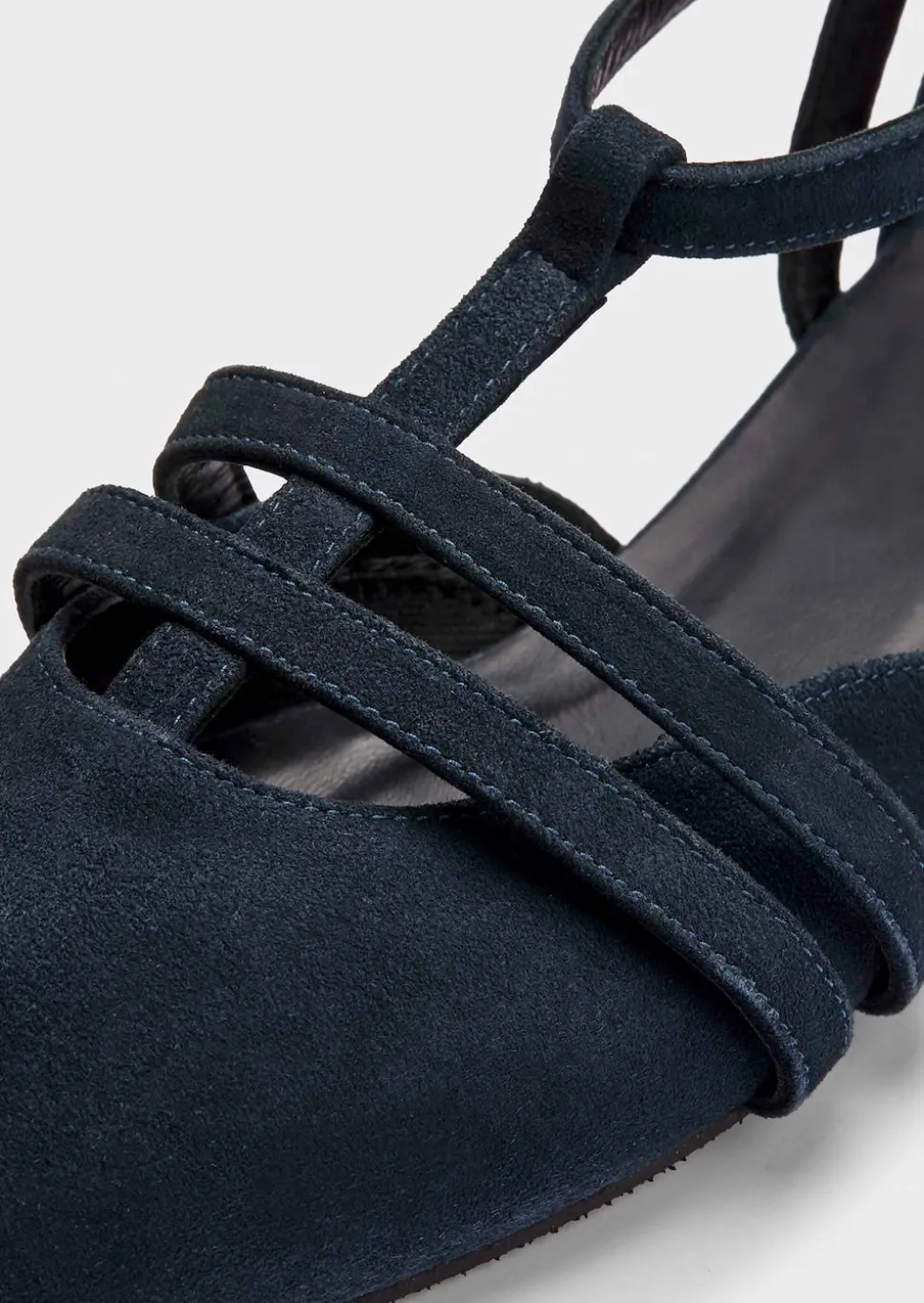 Pumps mit Riemchen in Komfort-Weite
