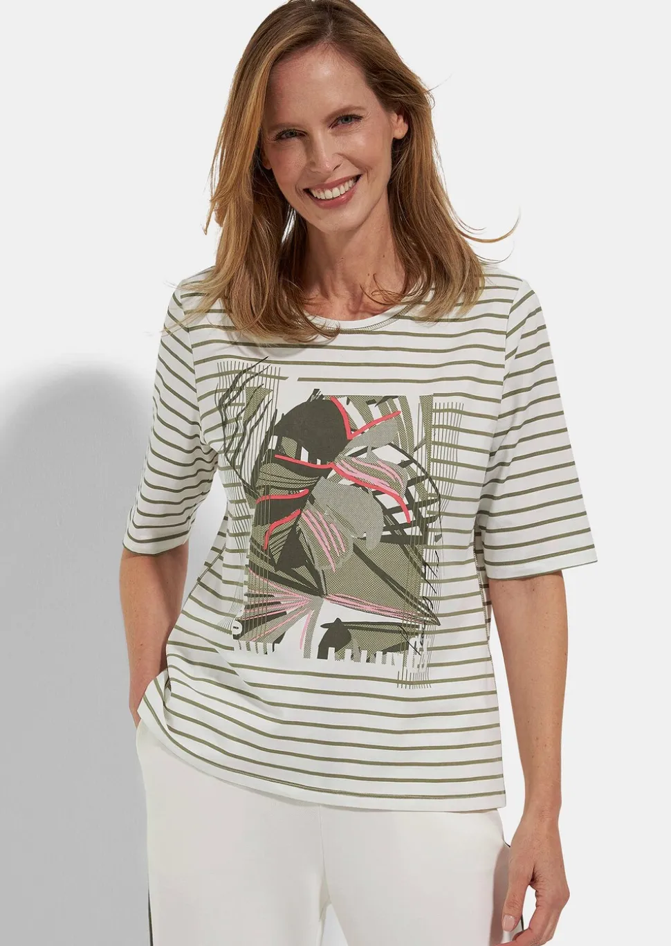 Ringelshirt mit grafischem Frontprint