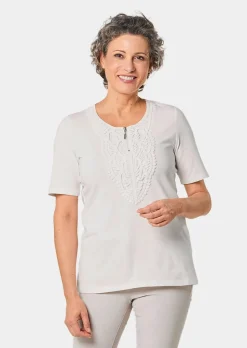 Rundhalsshirt mit Häkelspitze