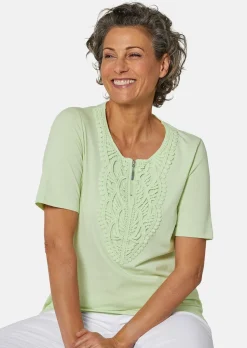 Rundhalsshirt mit Häkelspitze