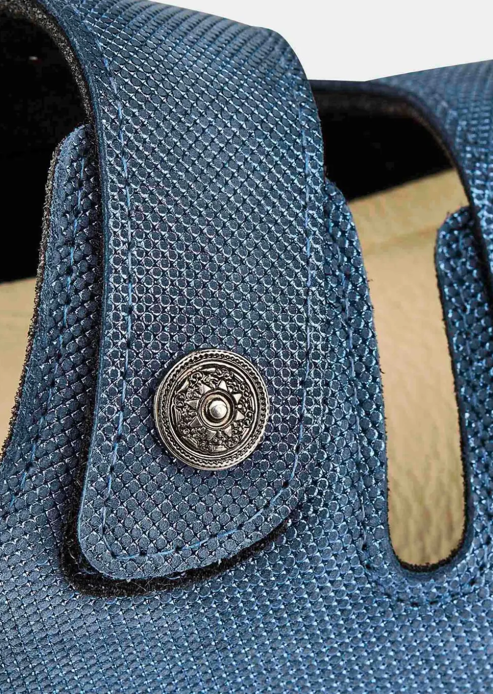 Sandalen aus Leder mit Naturkork-Fußbett