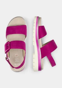 Sandalen mit dekorativer Zierschließe