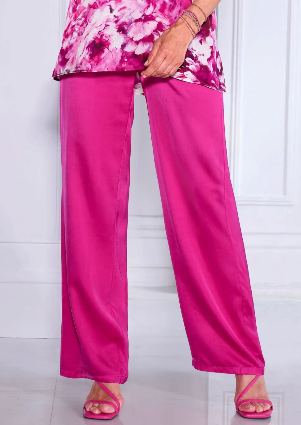 Satinhose VERA