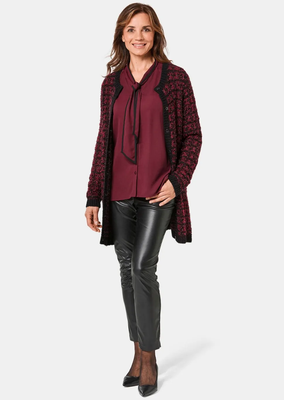 Schicker Strickcardigan mit Glanzgarnen