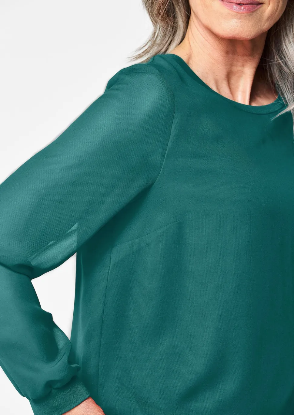 Schlupfbluse aus luftigem Chiffon