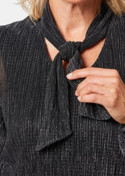 Schluppenbluse aus schimmernder Plisseeware