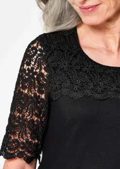Shirt mit effektvoller Spitze
