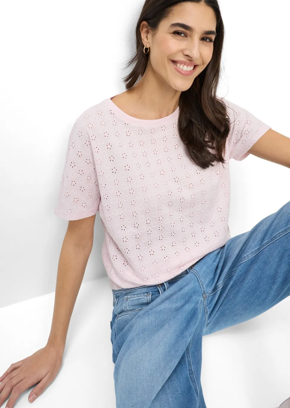 Shirt mit Lochstickerei aus reiner Baumwolle