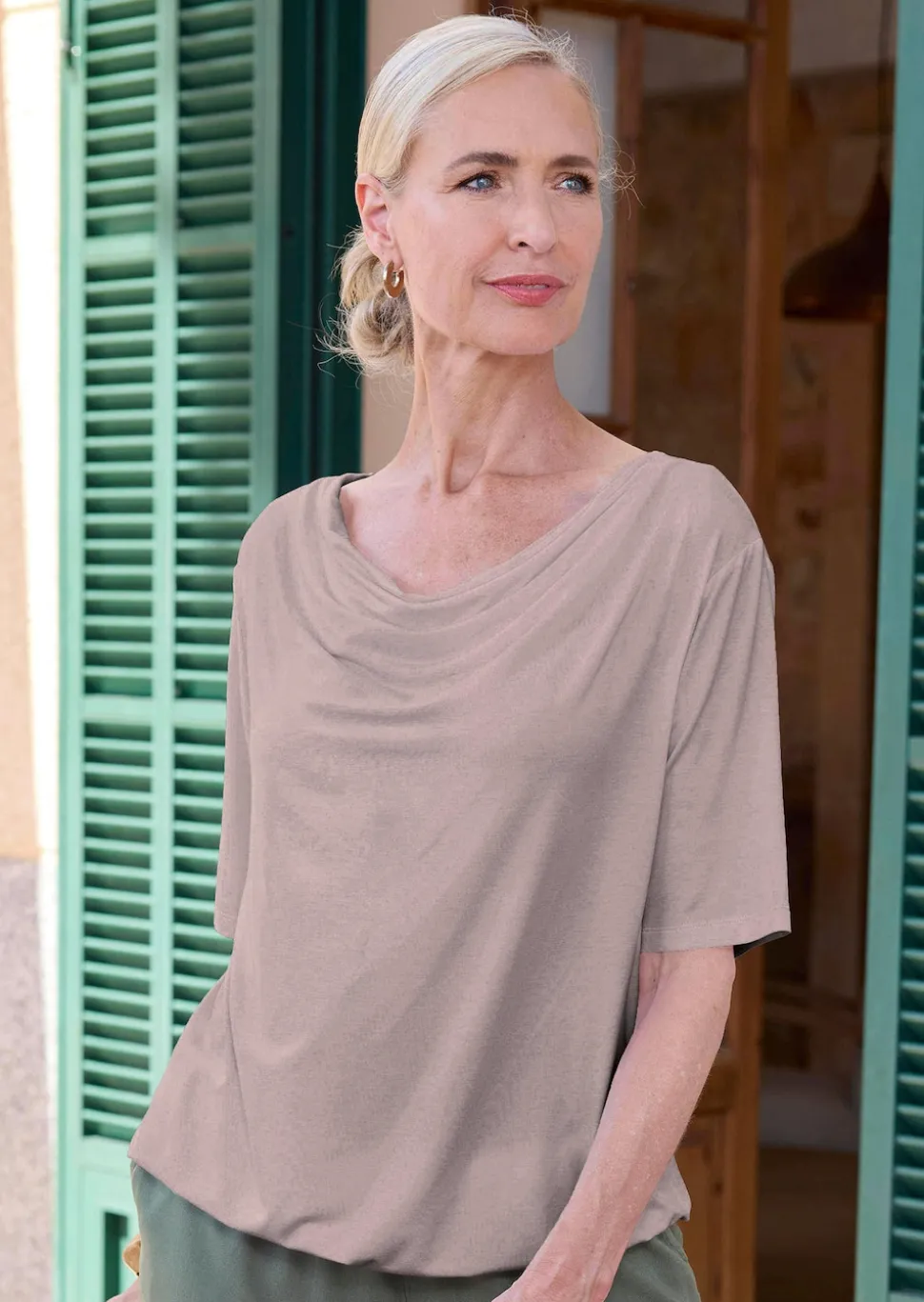 Shirt mit Wasserfallausschnitt