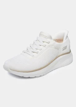 Sneaker aus Strickmesh