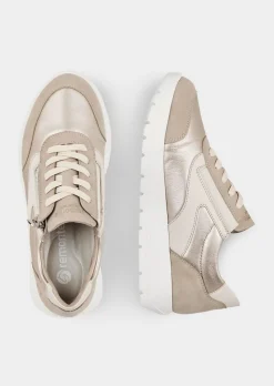 Sneaker in Matt/Glanz-Optik