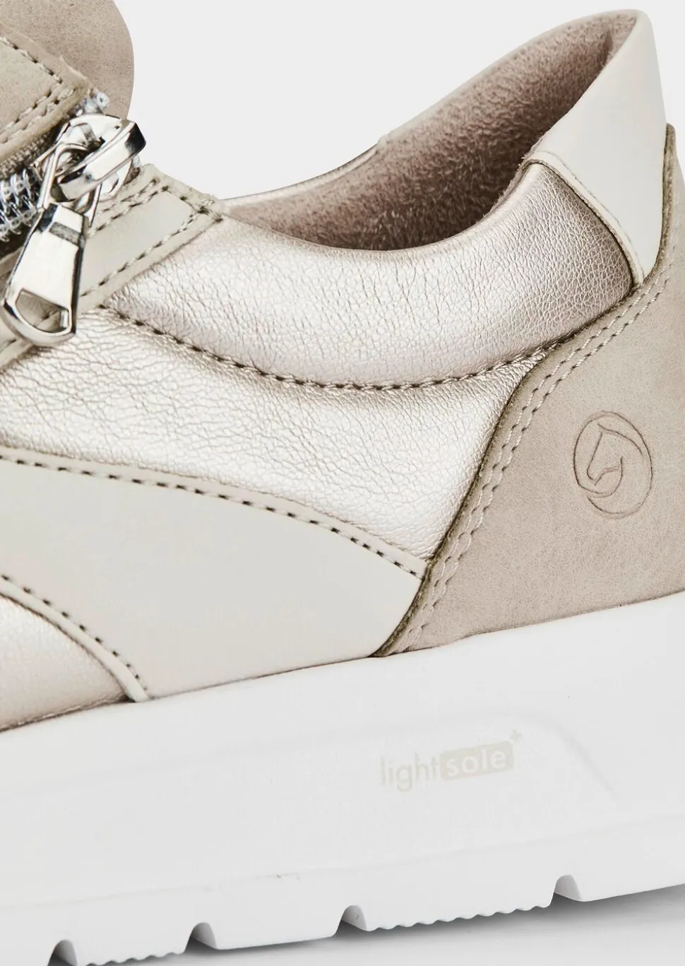 Sneaker in Matt/Glanz-Optik