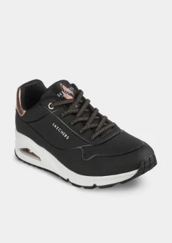Sneaker mit Bungee Schnürung