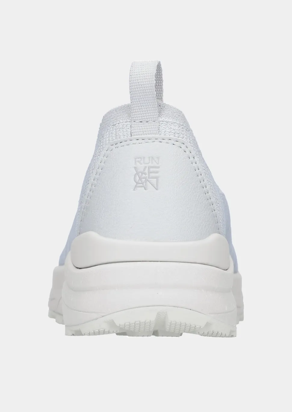 Sneaker mit Glanzdetails in H-Weite