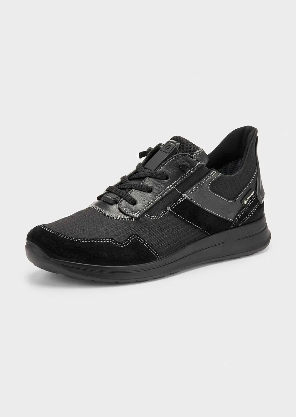 Sneaker mit GORE-TEX®-Ausstattung