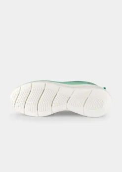 Sneaker mit herausnehmbarem Fußbett