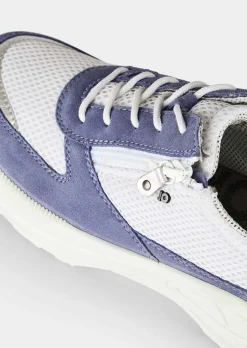 Sneaker mit herausnehmbarem Fußbett