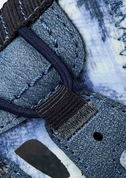 Sneaker mit Wechselfußbett